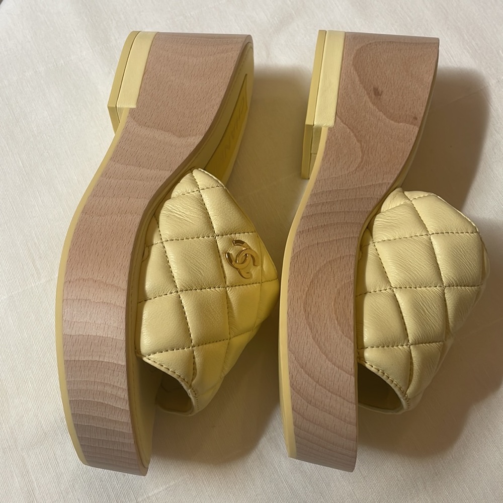 Chanel Sandals - Picture 5 of 9
